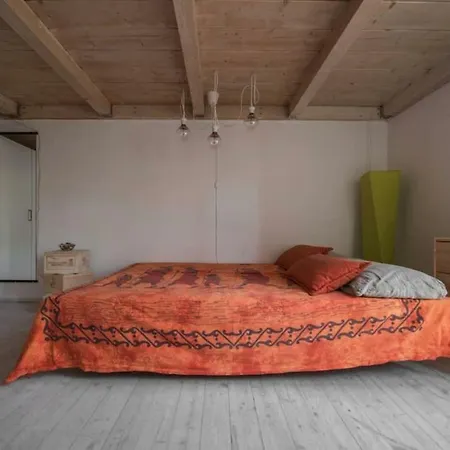 Wooden House 로마